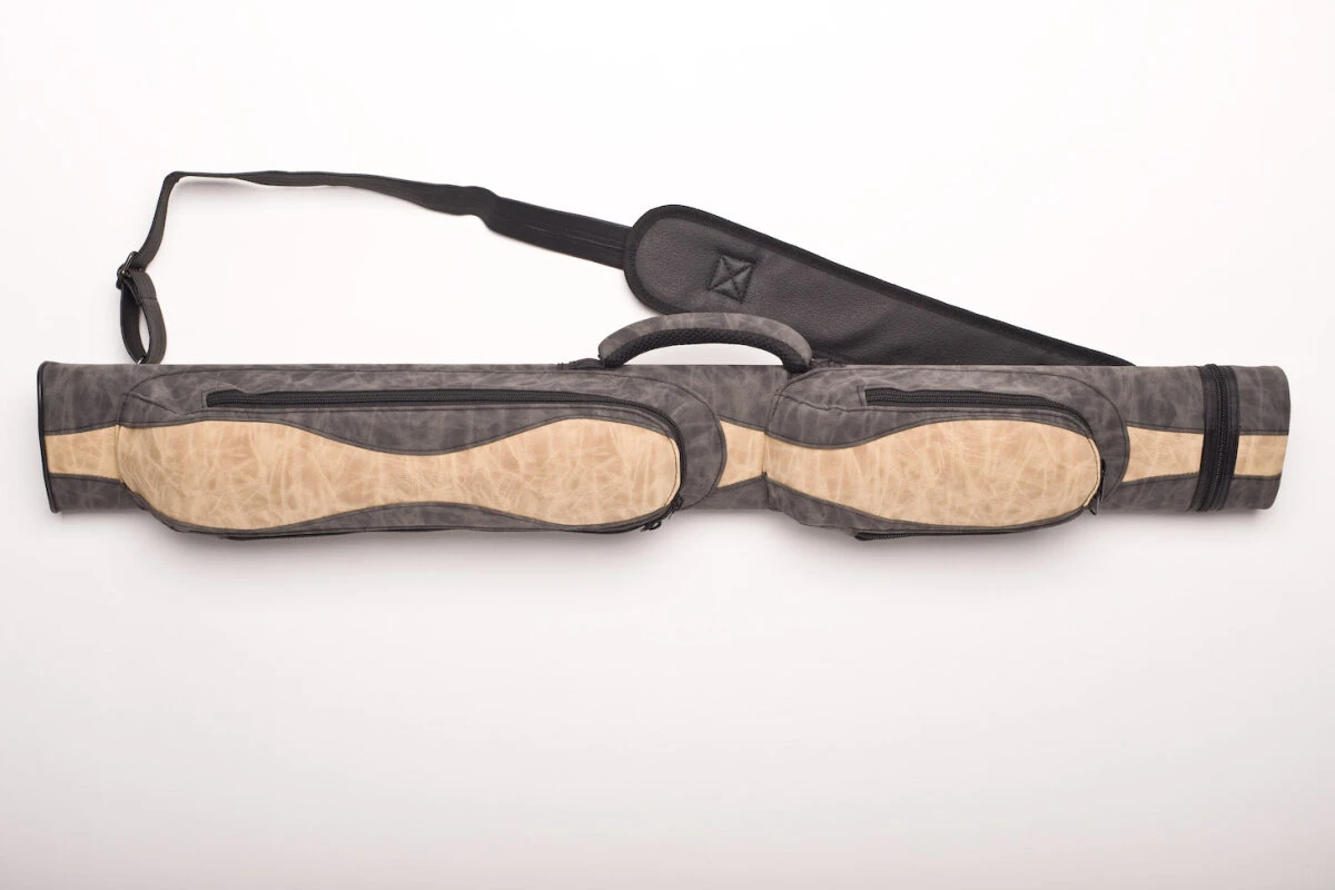CUEL Billard-Köcher Suede Brown (2020) 2/2 Für Pool-Billard-Queues, Aus Kunst-Wildleder, Mit Schultergurt, Tragegriff Und Zwei Seitentaschen Für Billardzubehör 2 CUEL Billard-Köcher Suede Brown (2020) 2/2 Für Pool-Billard-Queues, Aus Kunst-Wildleder, Mit Schultergurt, Tragegriff Und Zwei Seitentaschen Für Billardzubehör – Bild 2