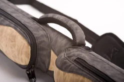 CUEL Billard-Köcher Suede Brown (2020) 2/2 Für Pool-Billard-Queues, Aus Kunst-Wildleder, Mit Schultergurt, Tragegriff Und Zwei Seitentaschen Für Billardzubehör 9 CUEL Billard-Köcher Suede Brown (2020) 2/2 Für Pool-Billard-Queues, Aus Kunst-Wildleder, Mit Schultergurt, Tragegriff Und Zwei Seitentaschen Für Billardzubehör -Billardladen case suede brown 2020 22 for pool billiard cues4