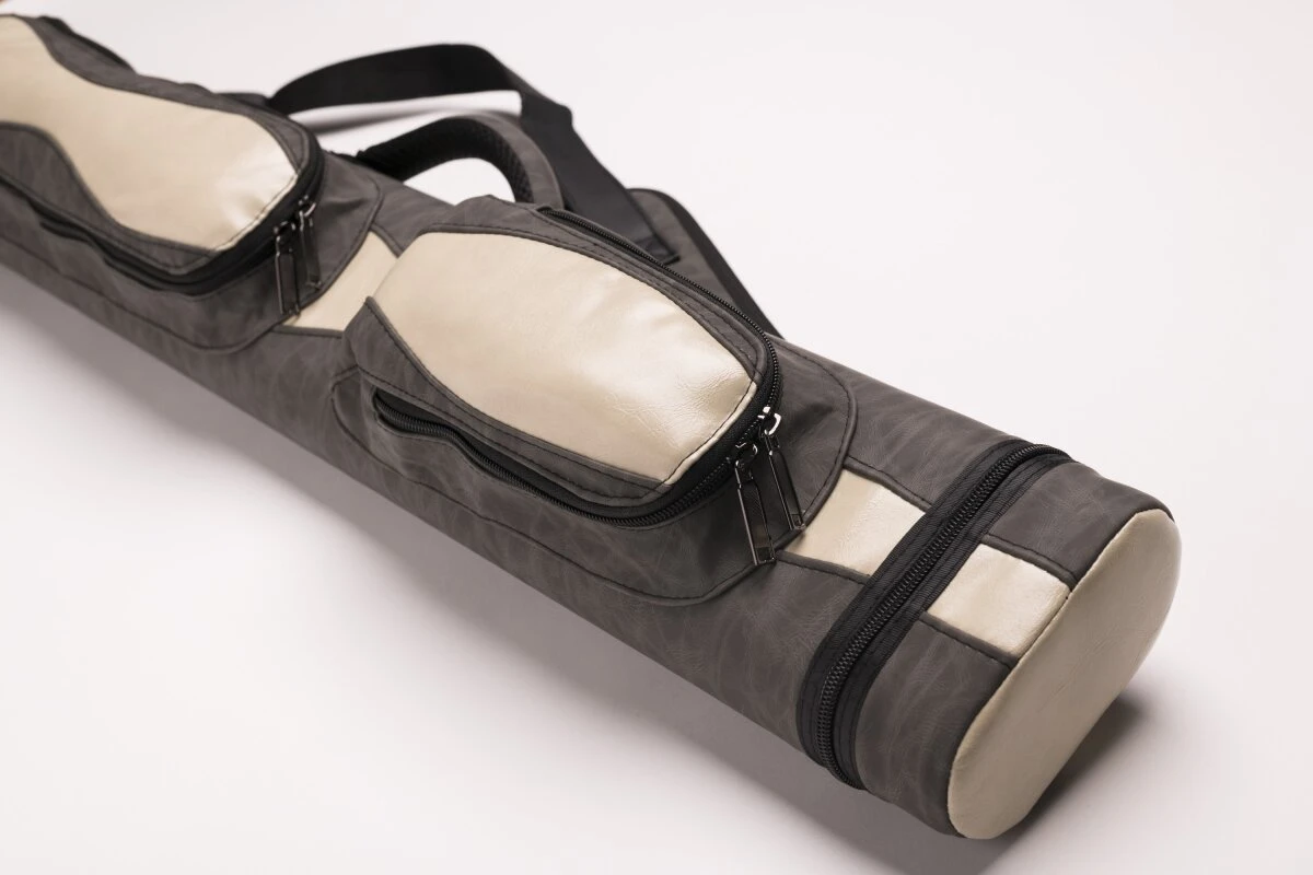 CUEL Billard-Köcher Suede Grey 2/4 Für Pool-Billard-Queues, Aus Kunst-Wildleder, Mit Schultergurt, Tragegriff Und Zwei Seitentaschen Für Billardzubehör 1 CUEL Billard-Köcher Suede Grey 2/4 Für Pool-Billard-Queues, Aus Kunst-Wildleder, Mit Schultergurt, Tragegriff Und Zwei Seitentaschen Für Billardzubehör