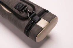 CUEL Billard-Köcher Suede Grey 2/4 Für Pool-Billard-Queues, Aus Kunst-Wildleder, Mit Schultergurt, Tragegriff Und Zwei Seitentaschen Für Billardzubehör 9 CUEL Billard-Köcher Suede Grey 2/4 Für Pool-Billard-Queues, Aus Kunst-Wildleder, Mit Schultergurt, Tragegriff Und Zwei Seitentaschen Für Billardzubehör -Billardladen case suede gray 2020 24 for pool billiard cues5