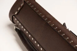 CUEL Billard-Köcher „Hustler Brown“ 2/4 Für Pool-Billard-Queues, Braun, Aus Feinem Kunstleder, Mit Drei Seitentaschen Für Billardzubehör -Billardladen koecher hustler brown 24 fuer pool billard queues7