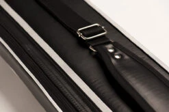 QK-S Billard-Köcher Ranger 3/5 Für Pool-Billard-Queues, Aus Vinyl Und Nylon, Mit Schultergurt, Tragegriff Und Seitentaschen Für Billardzubehör 11 QK-S Billard-Köcher Ranger 3/5 Für Pool-Billard-Queues, Aus Vinyl Und Nylon, Mit Schultergurt, Tragegriff Und Seitentaschen Für Billardzubehör -Billardladen qk s koecher ranger fuer pool billard queues5