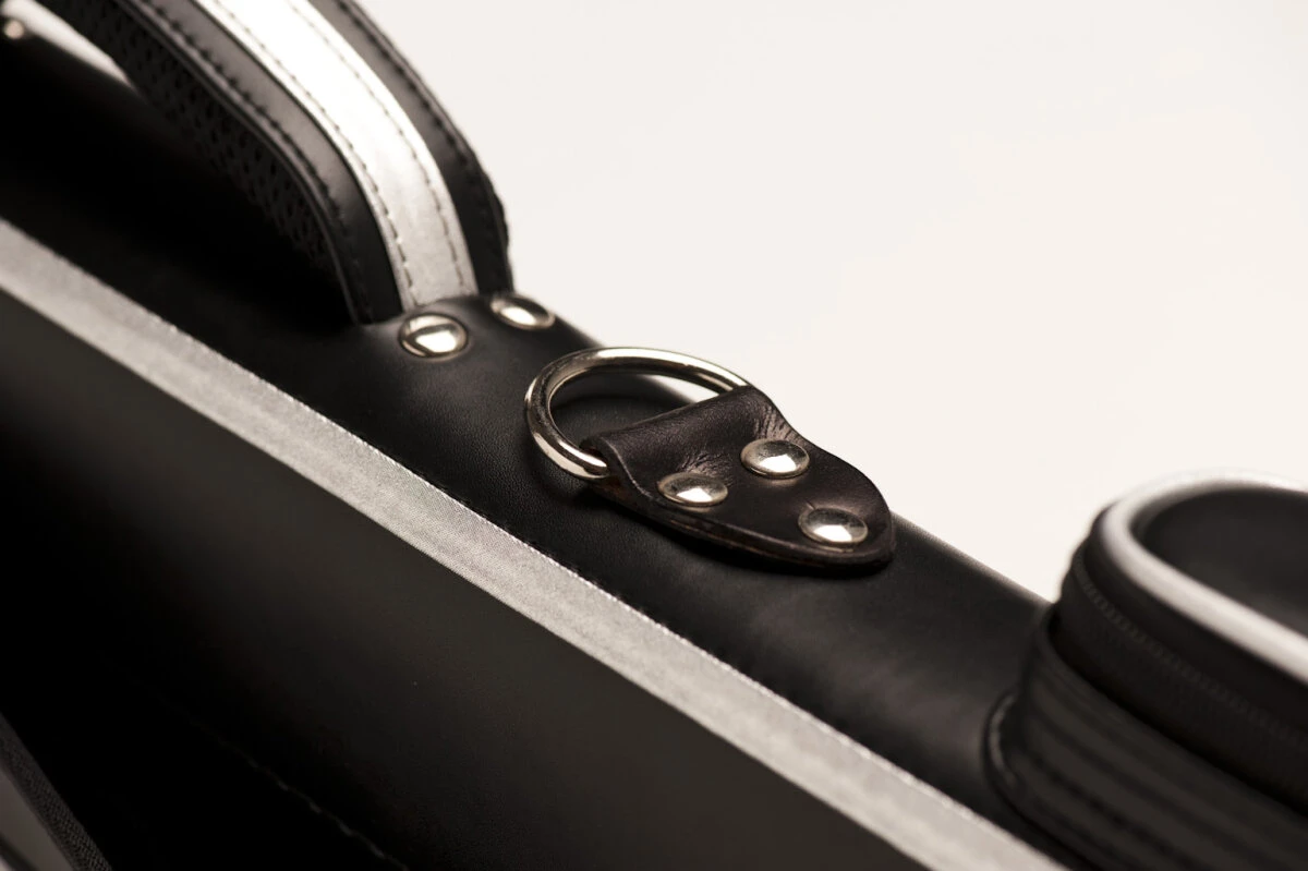 QK-S Billard-Köcher Ranger 3/5 Für Pool-Billard-Queues, Aus Vinyl Und Nylon, Mit Schultergurt, Tragegriff Und Seitentaschen Für Billardzubehör 7 QK-S Billard-Köcher Ranger 3/5 Für Pool-Billard-Queues, Aus Vinyl Und Nylon, Mit Schultergurt, Tragegriff Und Seitentaschen Für Billardzubehör – Bild 7