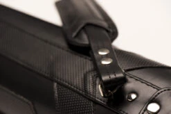 QK-S Billard-Köcher Samurai 2/4 Für Pool-Billard-Queues, Aus Vinyl Und Nylon, Mit Schultergurt, Tragegriff Und Seitentaschen Für Billardzubehör 11 QK-S Billard-Köcher Samurai 2/4 Für Pool-Billard-Queues, Aus Vinyl Und Nylon, Mit Schultergurt, Tragegriff Und Seitentaschen Für Billardzubehör -Billardladen qk s koecher samurai fuer pool billard queues6